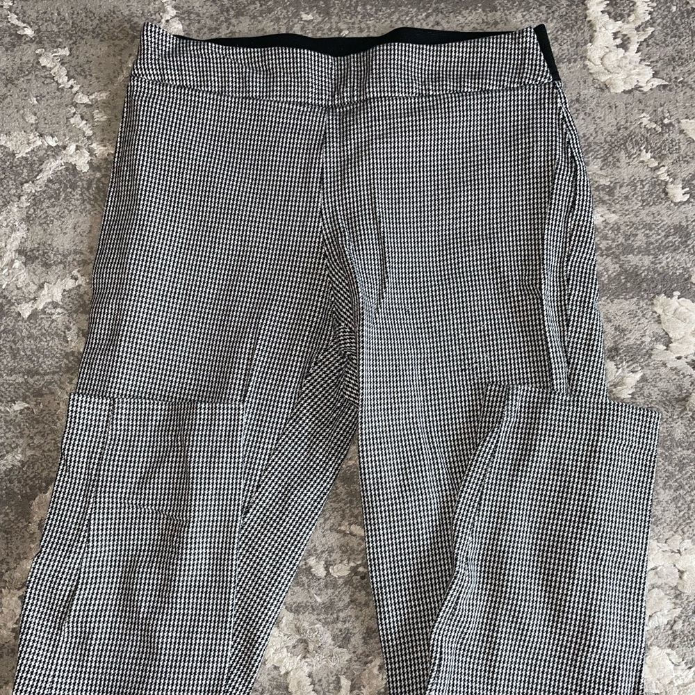 Women’s black and white dress pants